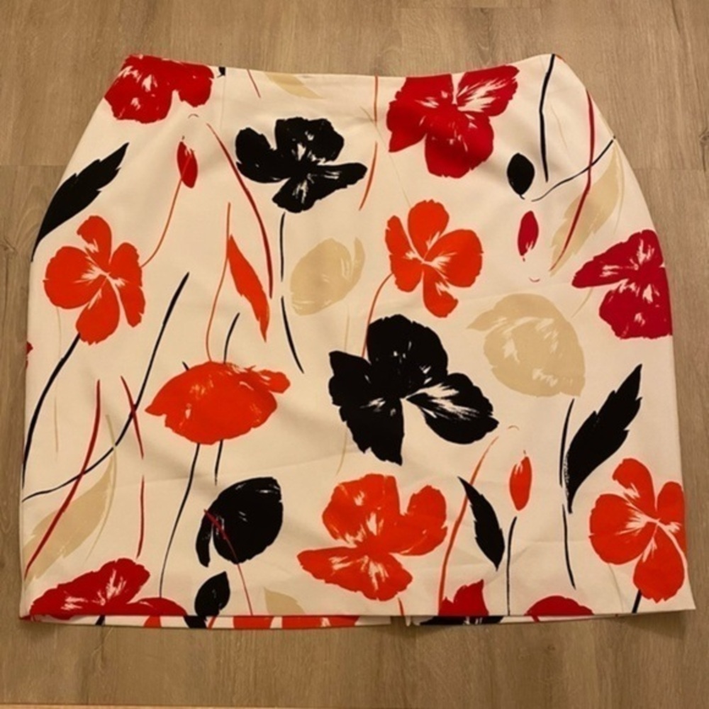 Kasper Pencil Skirt Red Floral Print Plus Size 24 Career Wear